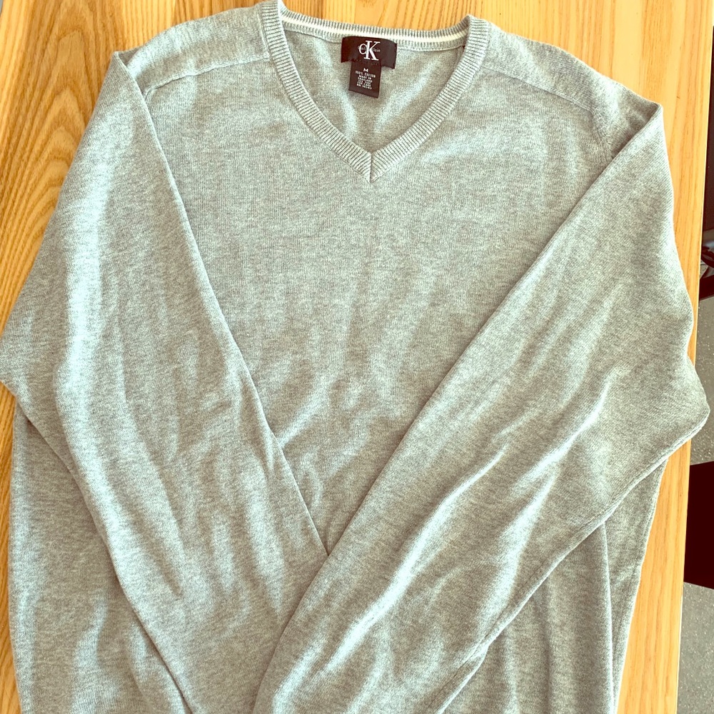Men’s Calvin Klein sweater grey